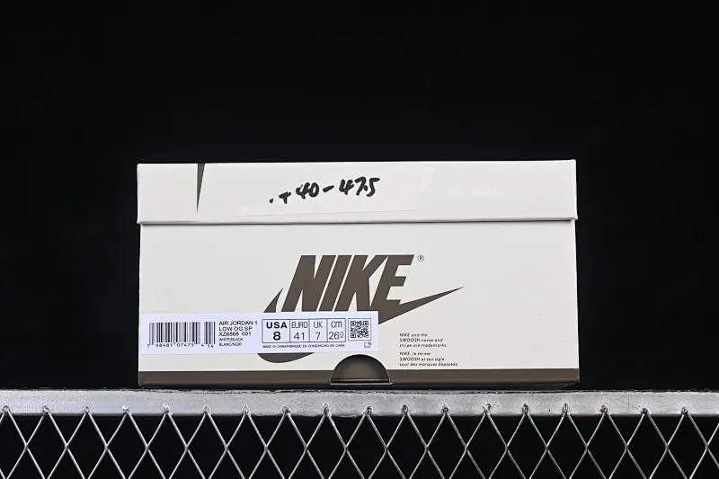 All Categories Air Jordan Jordan Series Basketball Shoes Air Jordan 1 Low Travis Scott x Air Jordan 1 Low OG AJ1 Joe 1 Joint Overhead XZ6868-001